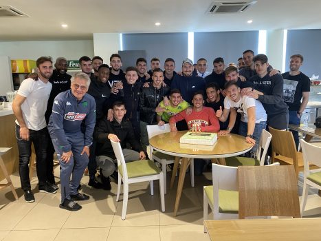 Η τούρτα γενεθλίων στο «Γ. Καλαφάτης»! | pao.gr