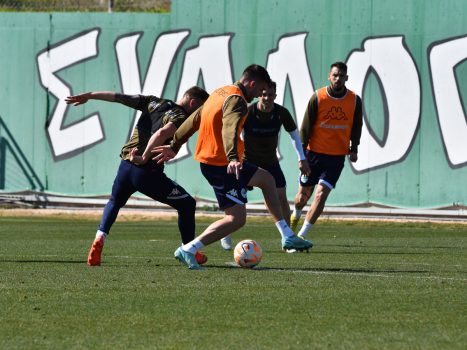 Προπόνηση και αποστολή για τον εκτός έδρας αγώνα play offs με τον Άρη | pao.gr