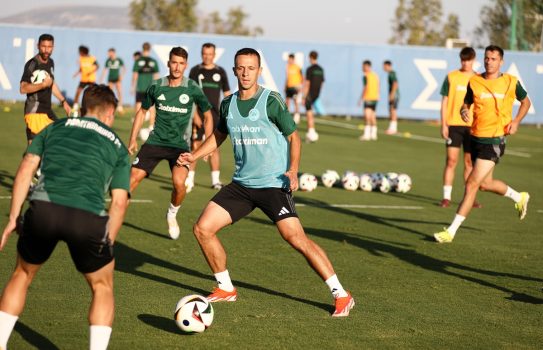 Προπόνηση και αποστολή για το φιλικό με την ΑΕΚ Λάρνακας | pao.gr