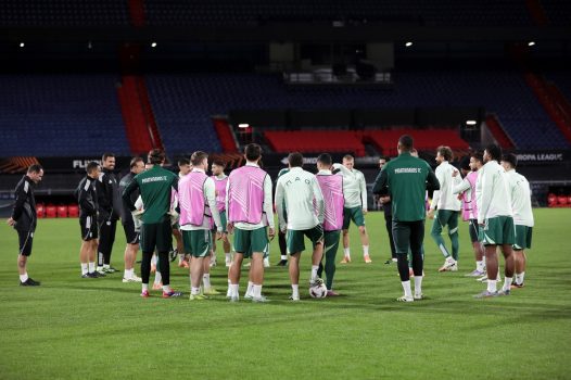 Προπόνηση στο «De Kuip» | pao.gr