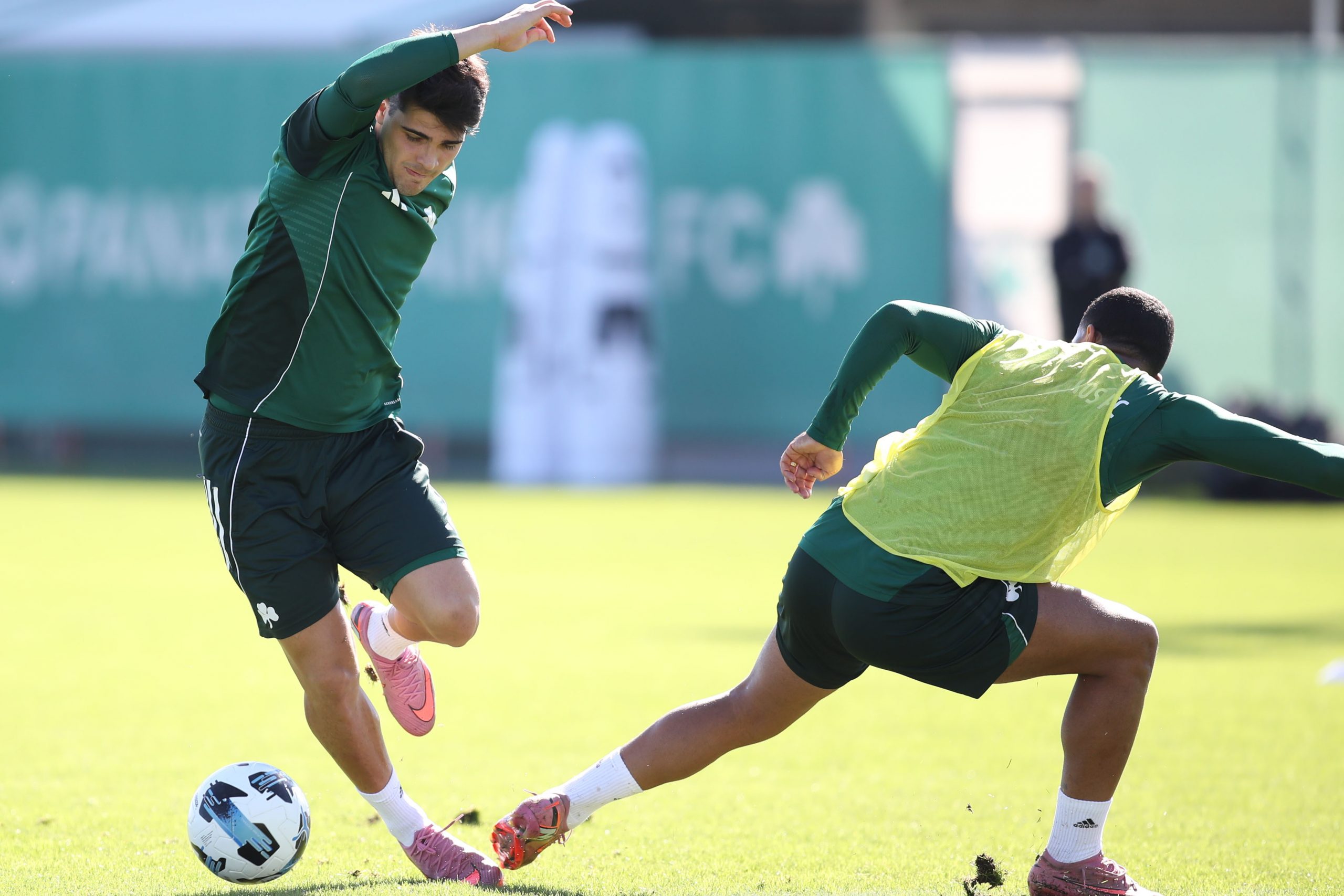 Κυκλοφορία της μπάλας και παιχνίδι | pao.gr