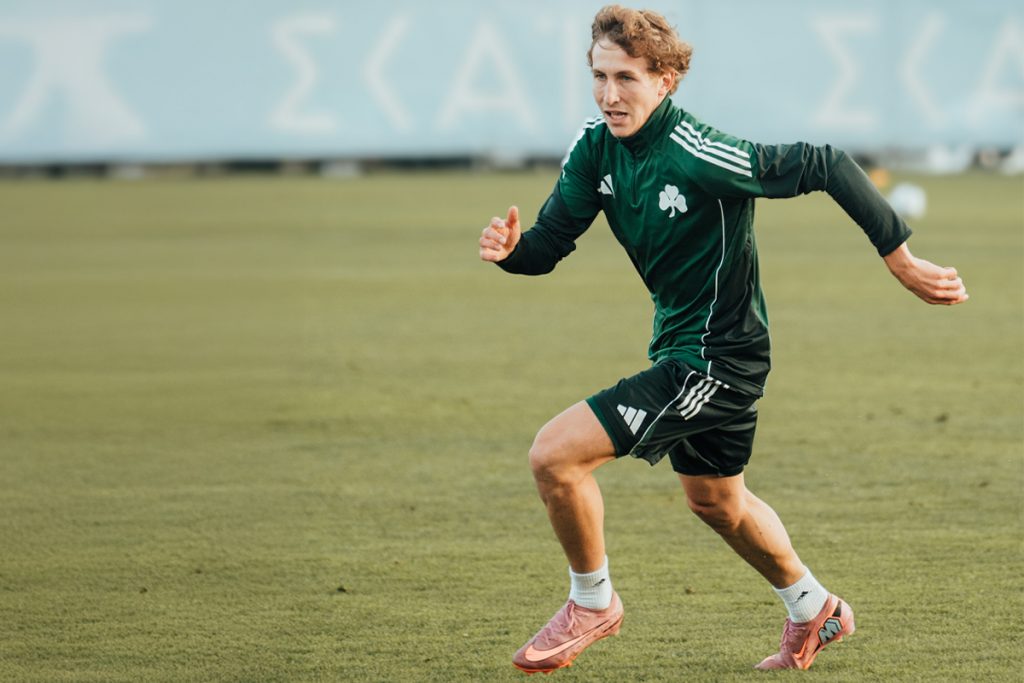 Πρώτη προπόνηση για τον Αντίνο | pao.gr Πρώτη προπόνηση για τον Αντίνο | pao.gr