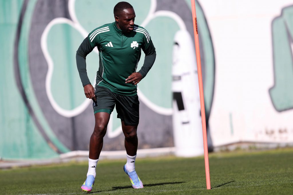 Προπόνηση σε δύο γκρουπ | pao.gr Προπόνηση σε δύο γκρουπ | pao.gr