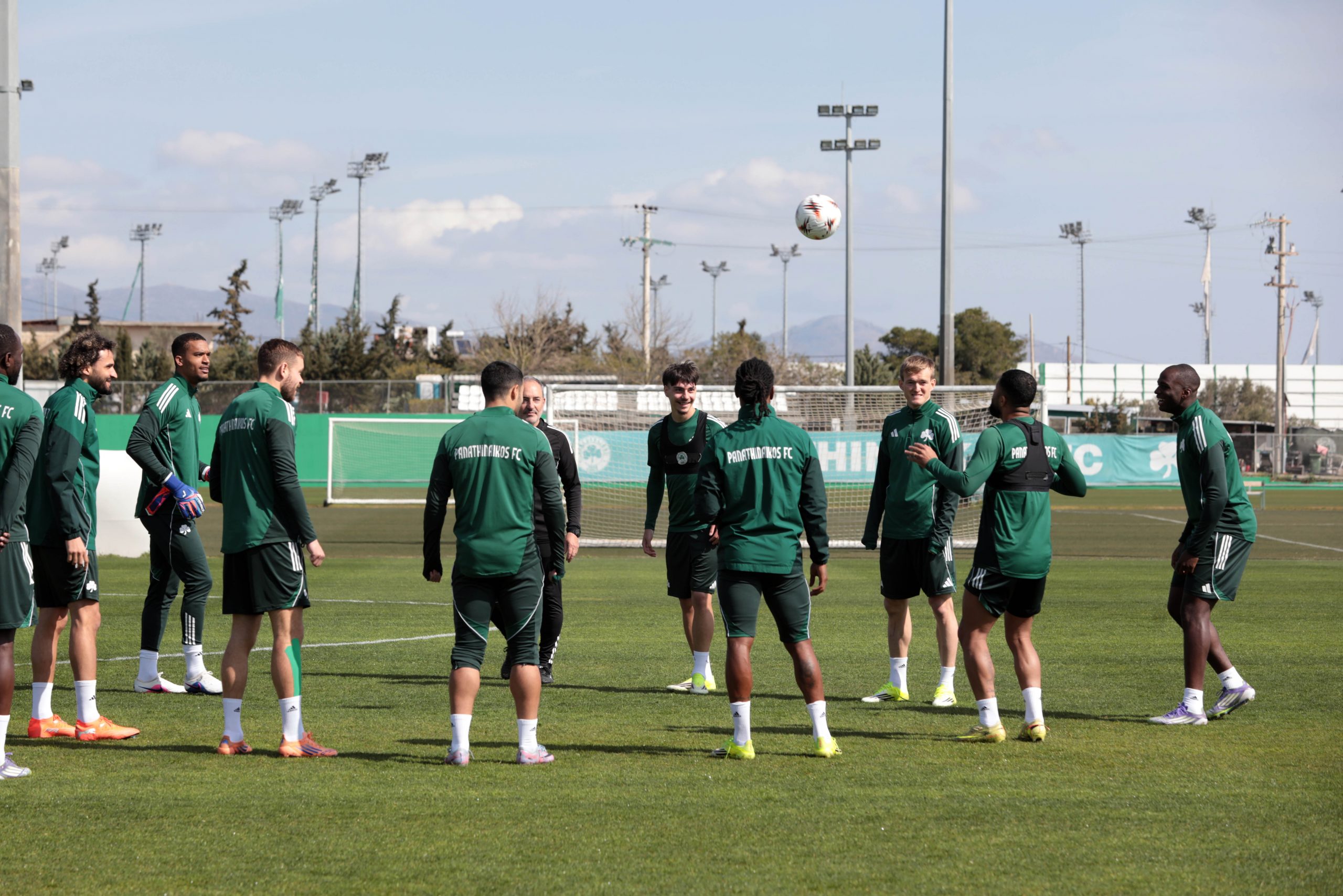 Προπόνηση κι αποστολή για τον εντός έδρας αγώνα με τον Παναιτωλικό | pao.gr